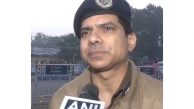 Sports News | Additional Commissioner Santosh Pandey Flags off Kolkata Police 'Safe Drive Save Life' Half Marathon 2026