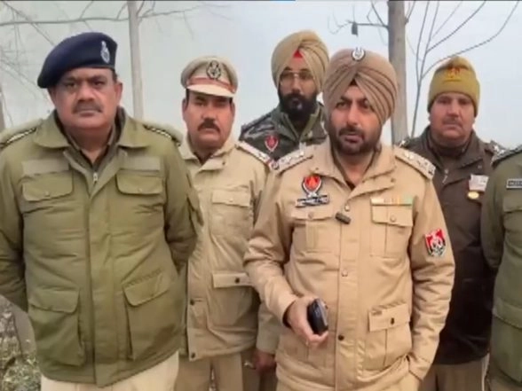 India News | Punjab: 2 Accused Injured in Police Encounter After Youth Shot Dead Outside Sant Bhag Singh University in Jalandhar