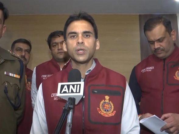 India News | Delhi Police Crime Branch Busts Inter-state Auto Lifting Racket; 3 Arrested, 16 Luxury Cars Recovered