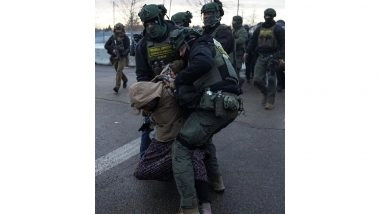 World News | Pentagon Mobilises Olmost 1,500 Soldiers for Deployment in Minnesota