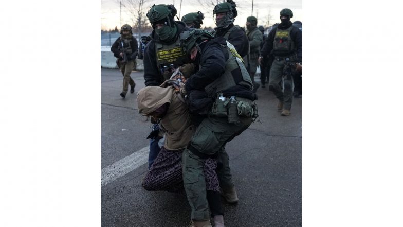 World News | Pentagon Mobilises Olmost 1,500 Soldiers for Deployment in Minnesota