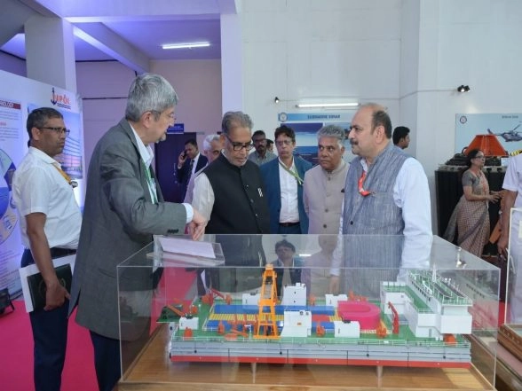 India News | Kerala: Parliamentary Panel Visits NPOL in Kochi, Witnesses Underwater Sensors, Sonar Systems