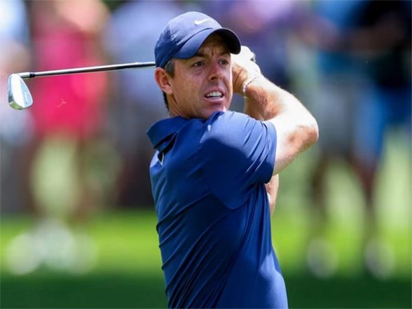 Sports News | McIlroy Lies Fifth in Dubai Invitational, Elvira Leads