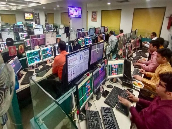 Business News | Indian Stocks Extend Losses into Fresh Week, Risk Appetite Weakens