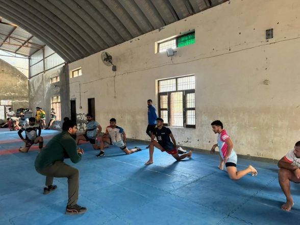 Sports News | KCL: Rohtak Royals Kick off Training Camp in Rohtak Under Head Coach Surender Nada