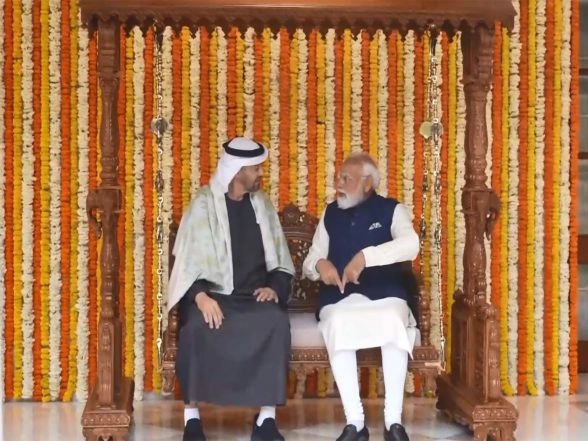 World News | Jhula, Pashmina and Saffron: PM Modi Presents Traditional Indian Gifts to 'brother' Sheikh Mohamed Bin Zayed