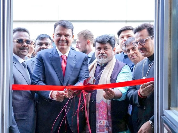 India News | Maharashtra Opens Davos 2026 with Record Rs 14.5 Lakh Crore in Investment MoUs on First Day