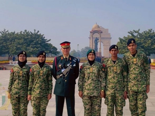 World News | Maldives National Cadet Corps Hold Official Meetings, Visit Historic Sites in India Ahead of Republic Day 2026
