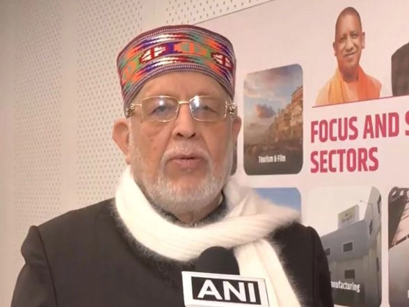 Business News | WEF 2026: UP Minister Suresh Kumar Khanna Hails MoU with AM Group to Build AI Hub in Greater Noida