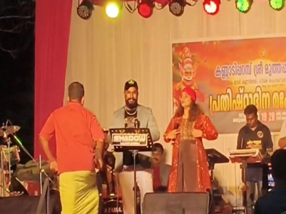 India News | DYFI Activists Protest RSS Song at Temple Festival in Kerala's Kannur