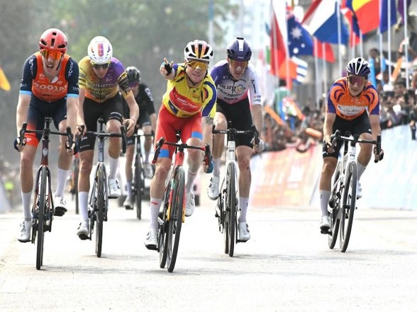 Sports News | Pune Grand Tour: Mudgway Rules Maratha Heritage Circuit, Extends Yellow Jersey Lead