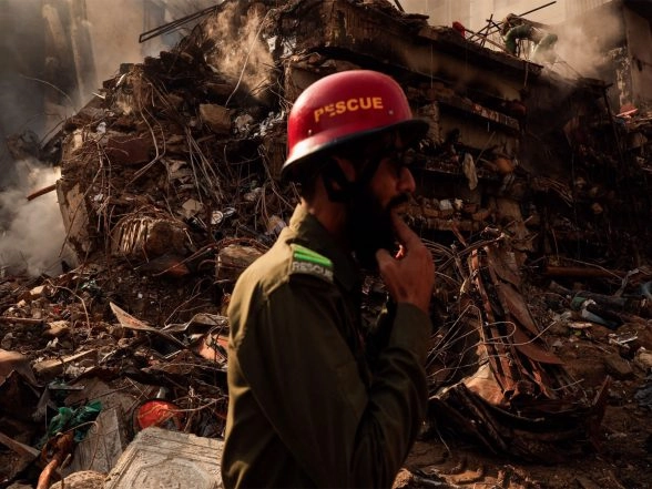 World News | Pakistan: 30 Bodies Recovered from One Shop After Fatal Fire at Karachi's Gul Plaza