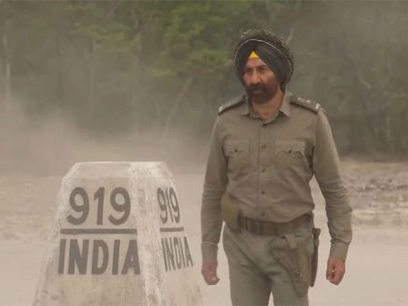 Entertainment News | Ahead of Border 2 Release, Sunny Deol Shares Intriguing BTS from the Sets