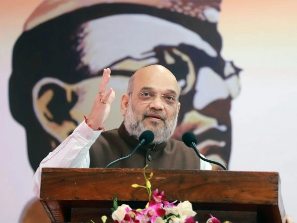 India News | Home Minister Amit Shah Pays Tribute to Netaji Subhash Chandra Bose on 'Parakram Diwas'