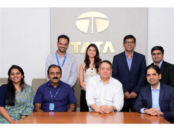 Business News | Tata ClassEdge Collaborates with Etome Works Limited to Launch EdTech Experience Centres