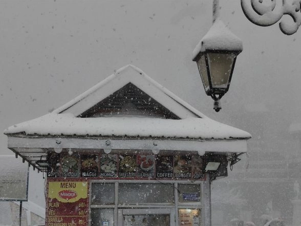 India News | IMD Reports Widespread Rain, Snowfall Across Himachal; Another Fresh Western Disturbance Likely from January 26