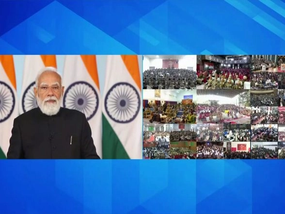 India News | PM Modi Distributes over 61,000 Appointment Letters to New Government Employees at 18th Rozgar Mela
