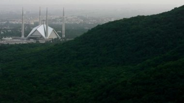 World News | Pakistan: Rights Activist Imaan Mazari, Husband Detained in Islamabad While Heading to Court