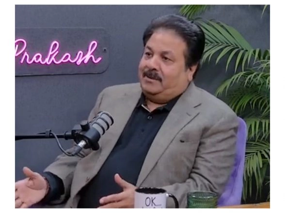 India News | He Brought a Small Computer to Interview Even Before Becoming CM: Congress Leader Rajeev Shukla Recalls PM Modi's Fondness for Technology