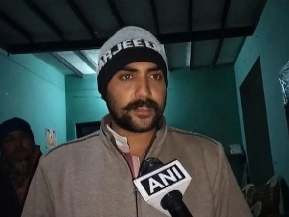 India News | UP: Last Rites of Army Soldier Rinkil Balyan in Doda Performed Today, Family Mourns