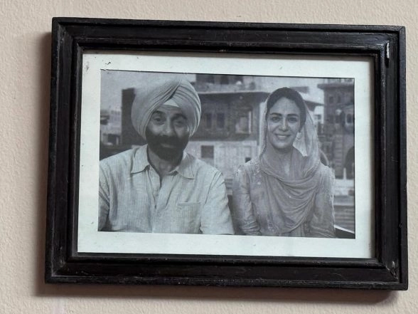 Entertainment News | Mona Singh Reacts as 'Border 2' Wins Hearts After Release, Post BTS Pics with Sunny Deol, Diljit Dosanjh