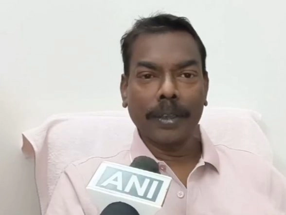 India News | Basant Soren Thanks Central Govt for Posthumously Offering Padma Bhushan to His Father, Shibu Soren