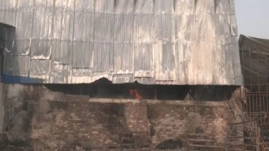 India News | West Bengal: Fire Breaks out at Manufacturing Unit in Kolkata's Anandapur Area