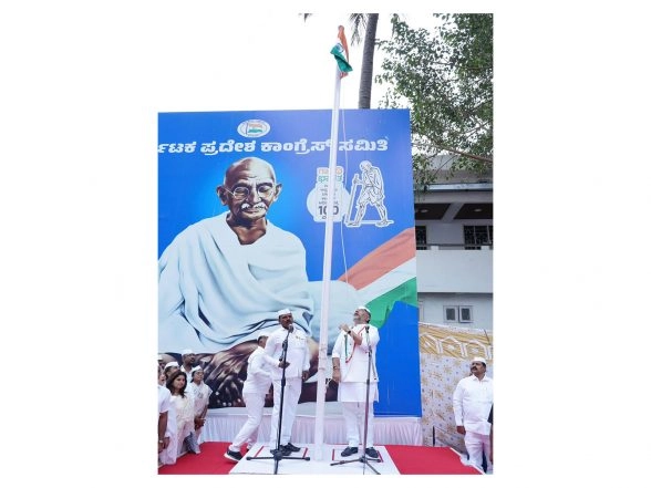 India News | Karnataka Dy CM DK Shivakumar Unfurls National Flag at Congress HQ in Bengaluru