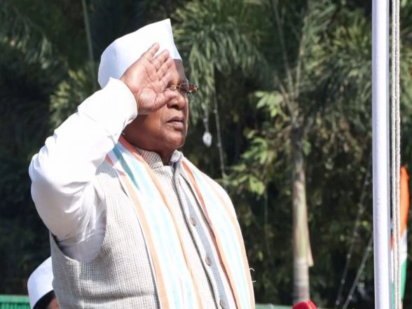 India News | Union Minister Jitan Ram Manjhi Unfurls National Flag on 77th Republic Day