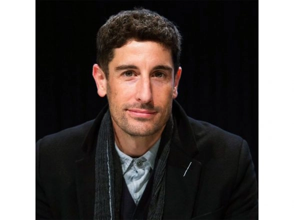Entertainment News | Jason Biggs Credits Eugene Levy for Shaping His Comedy Approach as 'American Pie 2' Turns 25