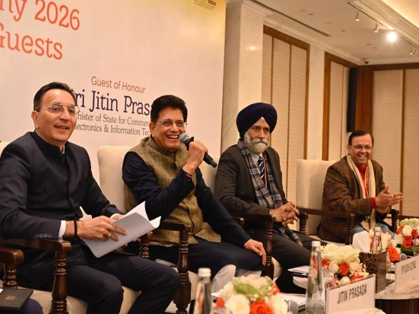 India News | Union Minister Piyush Goyal Interacts with Intellectual Property Holders, Reaffirms Govt Push for Innovation