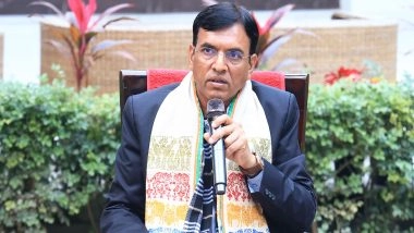 India News | Union Minister Mansukh Mandaviya Interacts with PM-SYM Beneficiaries on 77th Republic Day