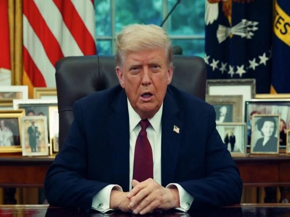 World News | Trump Sends Agent to Minneapolis as Protesters Rage Through the Town