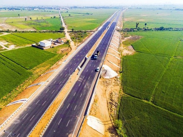 Business News | Central Govt Capex May Cross Rs 12 Lakh Crore in Upcoming Budget for FY27, Up 10% YoY: SBI Report