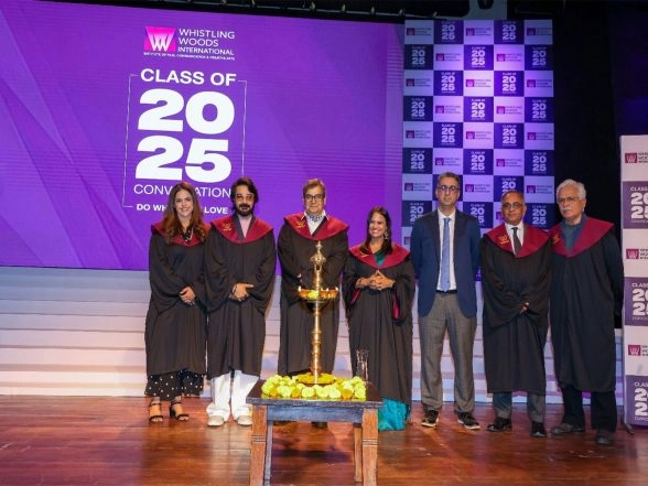 Business News | Whistling Woods Honors Icons Anil Mehta & Prosenjit Chatterjee with Maestro Awards at Its 2026 Convocation in Mumbai