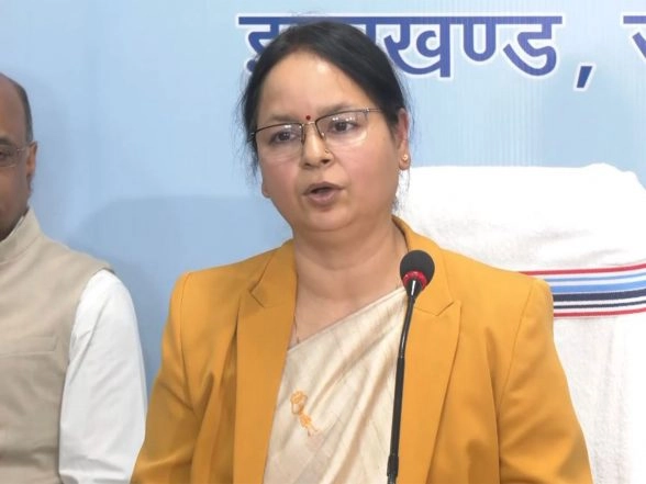 LatestLY - Politics - News Image