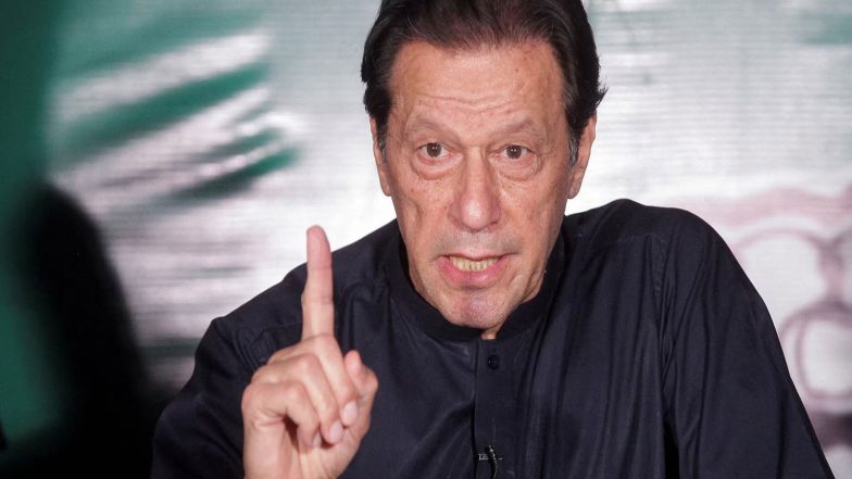 World News | Pakistan: PTI Warns of Permanent Vision Loss for Imran Khan, Seeks Hospital Shift and Family Access