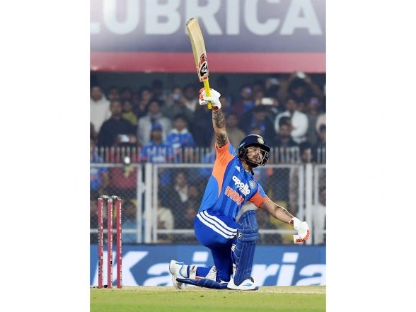 Sports News | Ishan Kishan's Skill of Using Bowlers' Pace Key to His Success Against New Zealand: Parthiv Patel