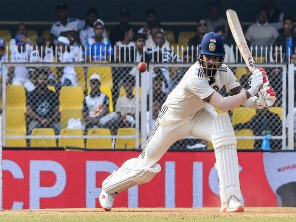 Sports News | Ranji Trophy: KL Rahul's Fifty, Standout Spells from Mavi, Akash Deep Highlights on Day 2