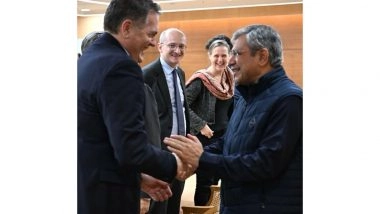 World News | Union Minister Ashwini Vaishnaw Discusses Rail Staff Upskilling with French Transport Minister Philippe Tabarot