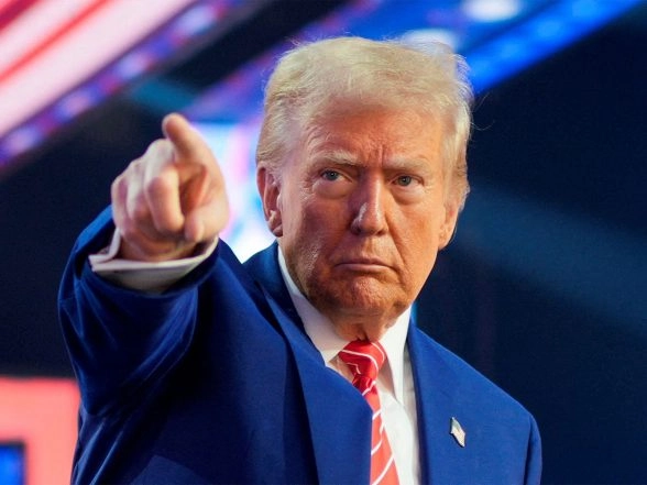 World News | US Imposes Sanctions on Top Iranian Officials After Protest Violence