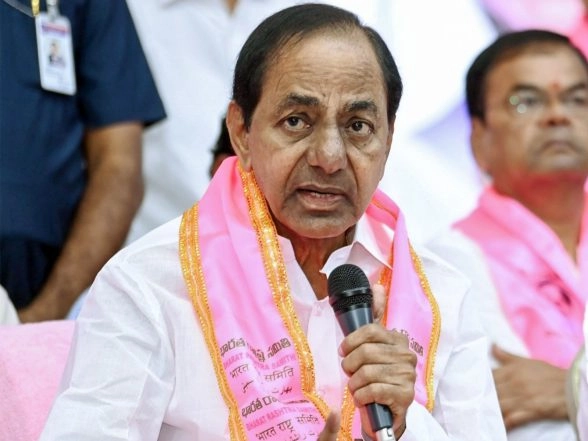 India News | Telangana Police Reject KCR's Request for Examination at Erravelli Residence