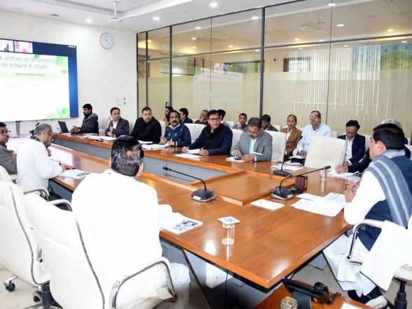 India News | MP: CM Yadav Issues Instructions to Commissioners, Collectors for 'Krishak Kalyan Varsh'; Directs to Work in Mission Mode for Farmers' Welfare