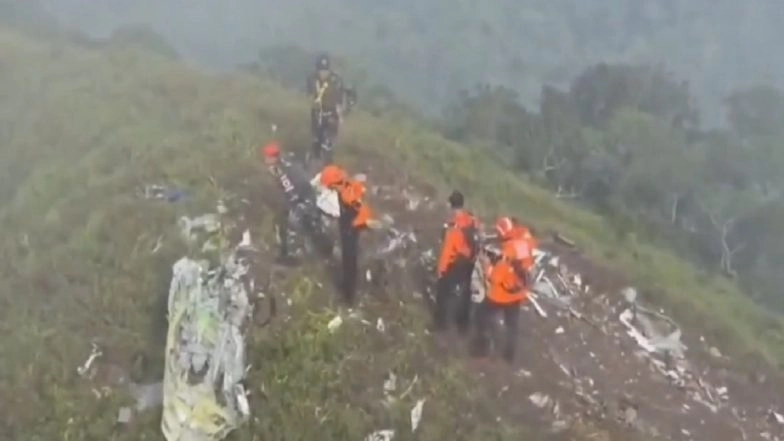 ATR 42-500 Aircraft Crash: Debris of Missing Indonesia Aircraft Found, Officials Rescue Body of One Victim
