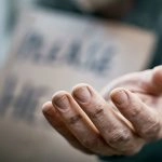 ‘Crorepati’ Beggar of Indore: ‘Beggar-Free’ Drive Uncovers Millionaire Posing As Destitute in Indore’s Sarafa Bazaar, Owns 3 Houses and Several Vehicles