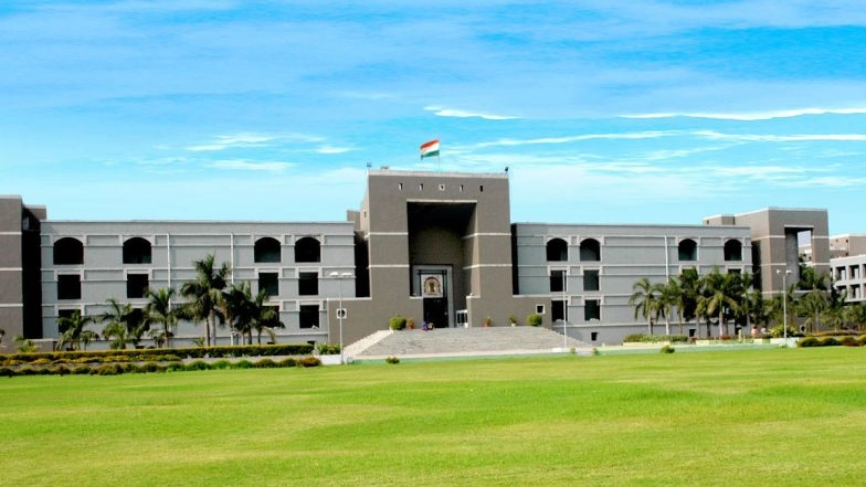 S*x Between the Husband and Wife Must Be Consensual, Says Gujarat High Court; Denies Bail to Man Accused of Subjecting Wife to Unnatural S*x and Physical Cruelty