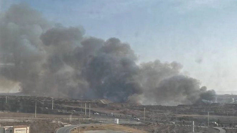 Iran Blast: Powerful Explosion at Bandar Abbas Port Damages Buildings and Shops (Watch Videos)