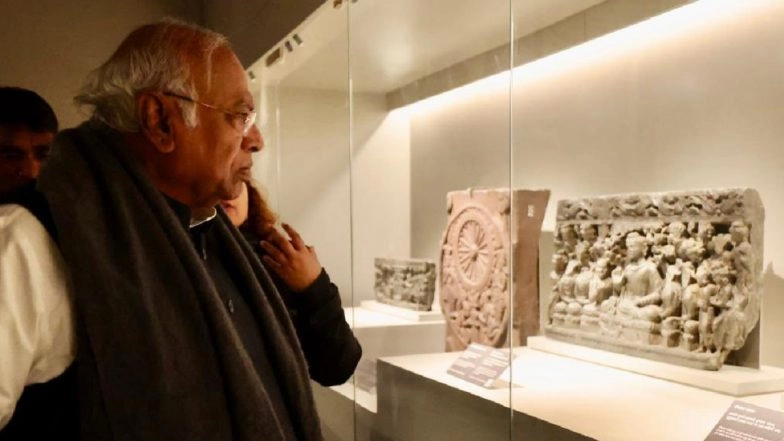 Congress Chief Calls Lord Buddha Relics Exposition Timeless Reminder of Peace