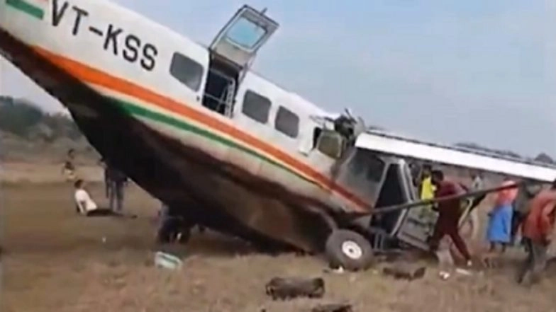 At Least 6 People Injured As Private Aircraft Makes Crash Landing Near Rourkela in Odisha