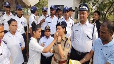 Gujarat TRB Salary Hike: State Govt Raises Stipend for Traffic Brigade Personnel; Staff Celebrate With Sweets